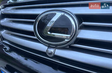 Позашляховик / Кросовер Lexus GX 2010 в 