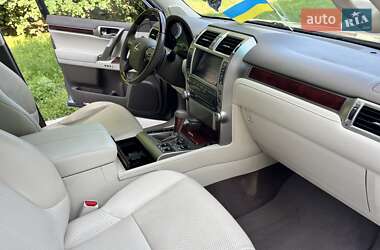 Внедорожник / Кроссовер Lexus GX 2010 в 
