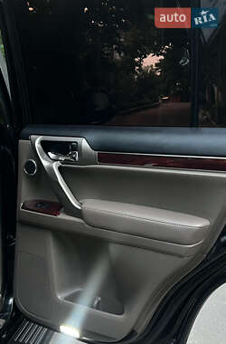 Внедорожник / Кроссовер Lexus GX 2010 в 