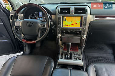 Внедорожник / Кроссовер Lexus GX 2010 в 