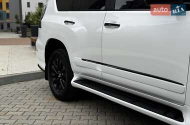 Внедорожник / Кроссовер Lexus GX 2015 в 
