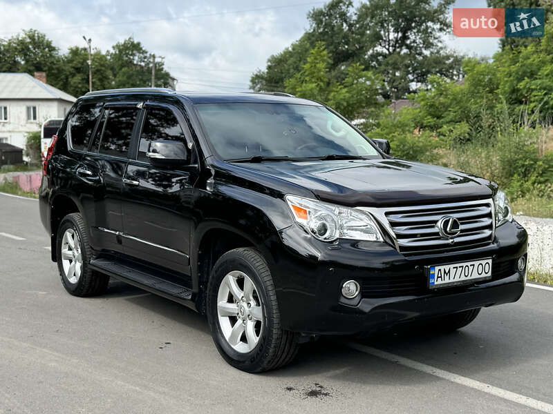 Внедорожник / Кроссовер Lexus GX 2012 в 