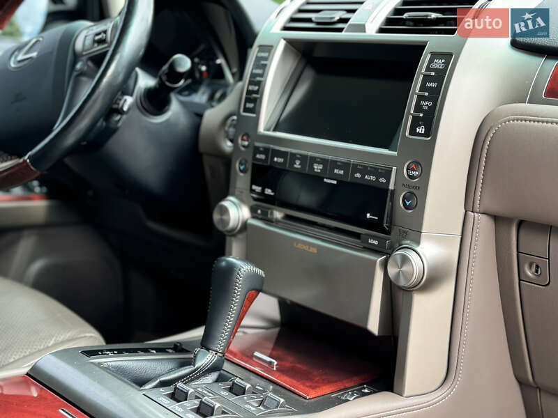 Позашляховик / Кросовер Lexus GX 2012 в Житомирі