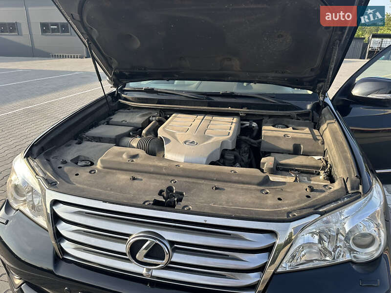 Внедорожник / Кроссовер Lexus GX 2010 в Ровно