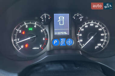 Внедорожник / Кроссовер Lexus GX 2010 в 