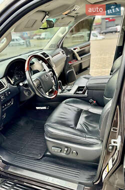 Внедорожник / Кроссовер Lexus GX 2012 в 