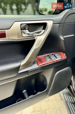 Внедорожник / Кроссовер Lexus GX 2012 в 