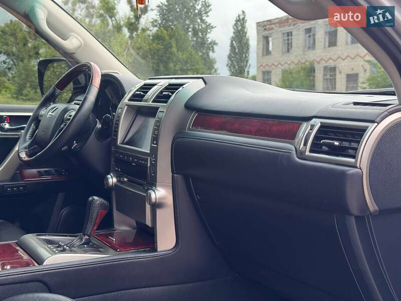 Внедорожник / Кроссовер Lexus GX 2011 в Ахтырке