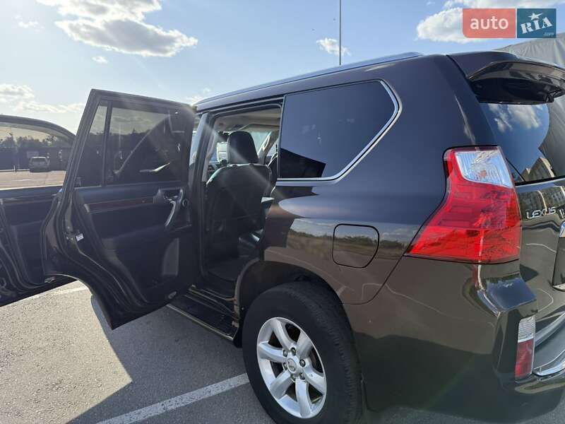Внедорожник / Кроссовер Lexus GX 2011 в Кропивницком