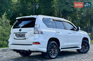 Внедорожник / Кроссовер Lexus GX 2019 в 