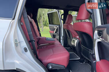 Внедорожник / Кроссовер Lexus GX 2019 в 