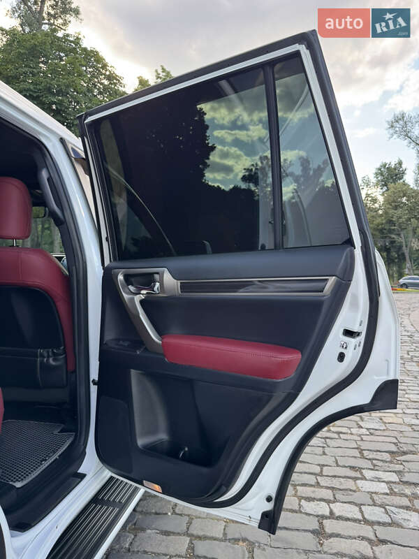 Внедорожник / Кроссовер Lexus GX 2019 в Киеве