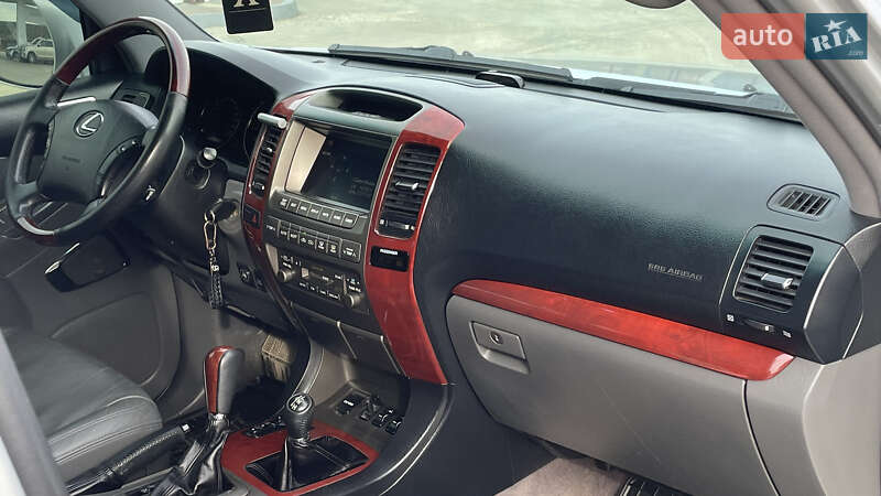 Внедорожник / Кроссовер Lexus GX 2005 в 