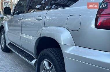 Внедорожник / Кроссовер Lexus GX 2004 в 