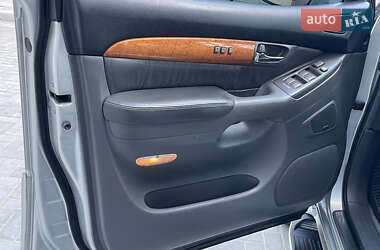 Внедорожник / Кроссовер Lexus GX 2004 в 