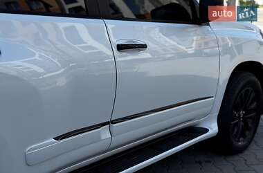 Позашляховик / Кросовер Lexus GX 2015 в 