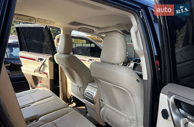 Позашляховик / Кросовер Lexus GX 2010 в 