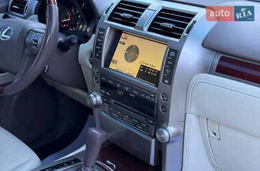 Внедорожник / Кроссовер Lexus GX 2010 в 
