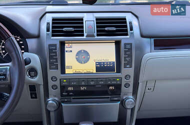 Внедорожник / Кроссовер Lexus GX 2010 в 
