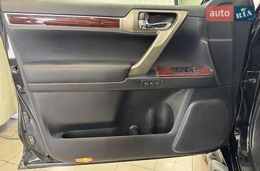 Внедорожник / Кроссовер Lexus GX 2010 в 