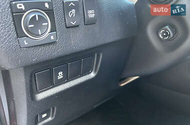 Внедорожник / Кроссовер Lexus GX 2012 в 