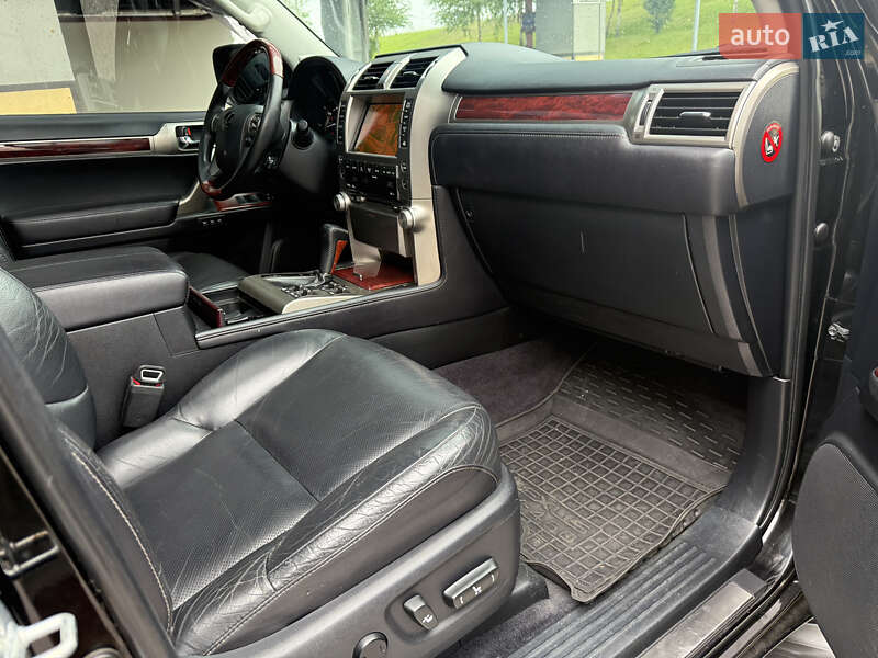 Внедорожник / Кроссовер Lexus GX 2010 в Киеве