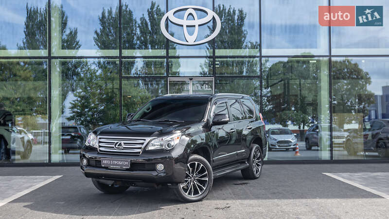 Внедорожник / Кроссовер Lexus GX 2013 в 