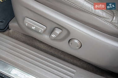 Внедорожник / Кроссовер Lexus GX 2013 в 