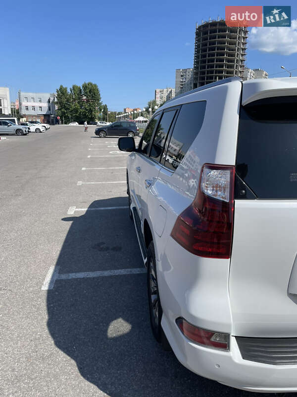 Позашляховик / Кросовер Lexus GX 2016 в Харкові