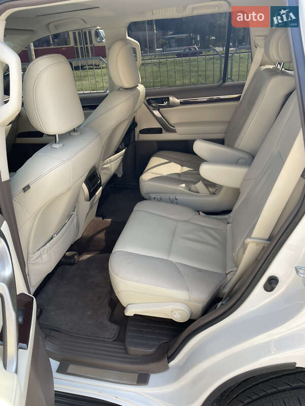 Позашляховик / Кросовер Lexus GX 2016 в Харкові