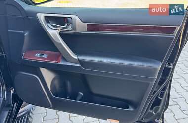 Внедорожник / Кроссовер Lexus GX 2017 в 