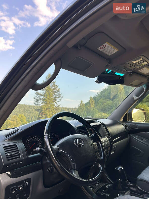 Внедорожник / Кроссовер Lexus GX 2004 в Яремче
