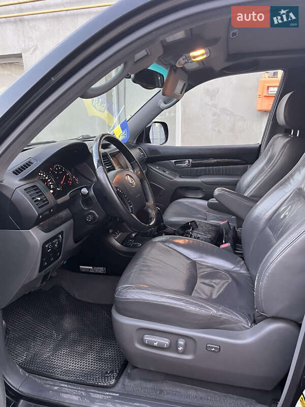 Внедорожник / Кроссовер Lexus GX 2006 в Николаеве