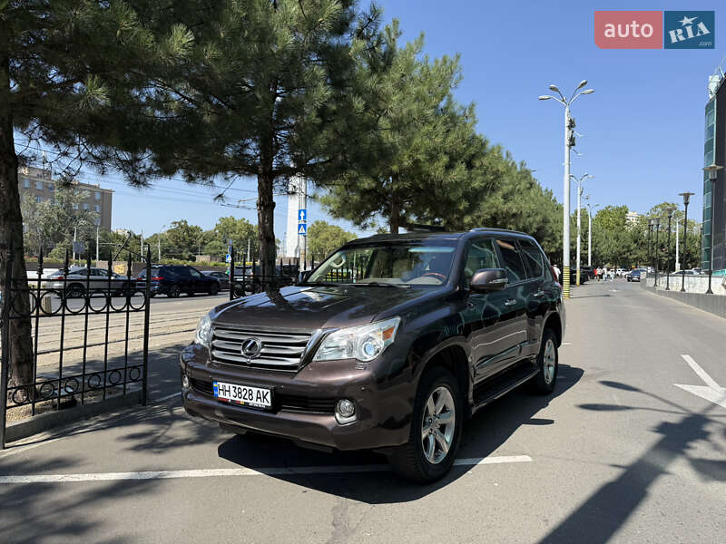 Внедорожник / Кроссовер Lexus GX 2013 в Одессе