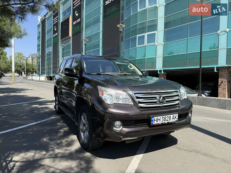 Внедорожник / Кроссовер Lexus GX 2013 в Одессе