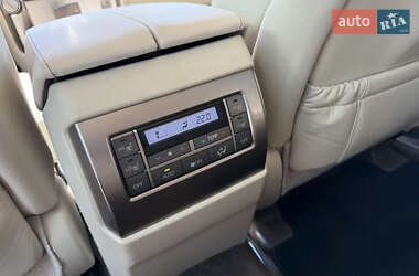 Внедорожник / Кроссовер Lexus GX 2013 в 