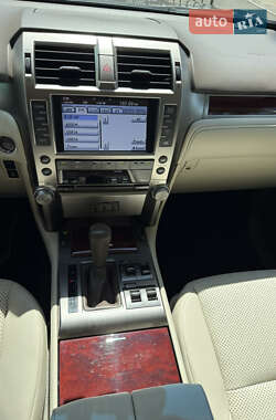 Внедорожник / Кроссовер Lexus GX 2013 в 