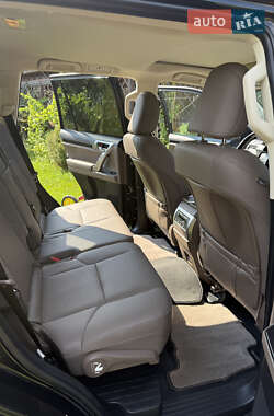 Внедорожник / Кроссовер Lexus GX 2023 в 