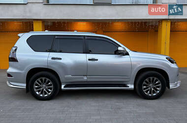 Внедорожник / Кроссовер Lexus GX 2019 в 