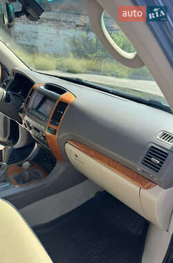Внедорожник / Кроссовер Lexus GX 2006 в 