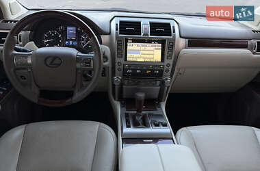Внедорожник / Кроссовер Lexus GX 2009 в 