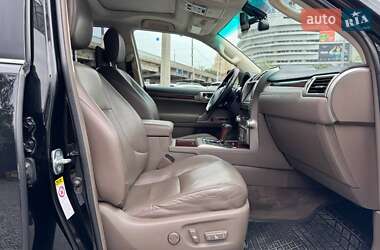 Внедорожник / Кроссовер Lexus GX 2010 в 