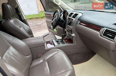 Внедорожник / Кроссовер Lexus GX 2010 в 