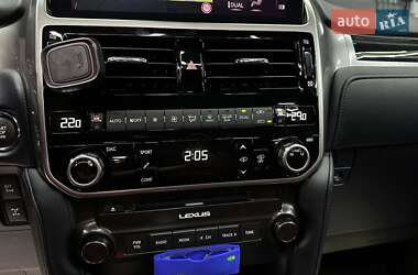 Внедорожник / Кроссовер Lexus GX 2023 в 