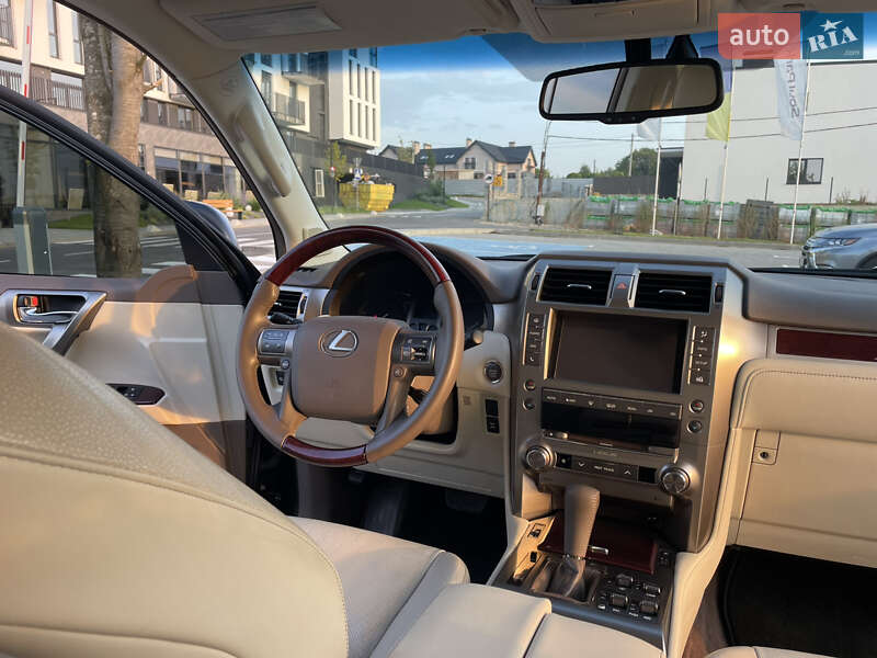 Позашляховик / Кросовер Lexus GX 2013 в Львові