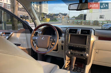 Внедорожник / Кроссовер Lexus GX 2013 в 
