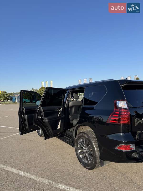 Lexus GX 2020