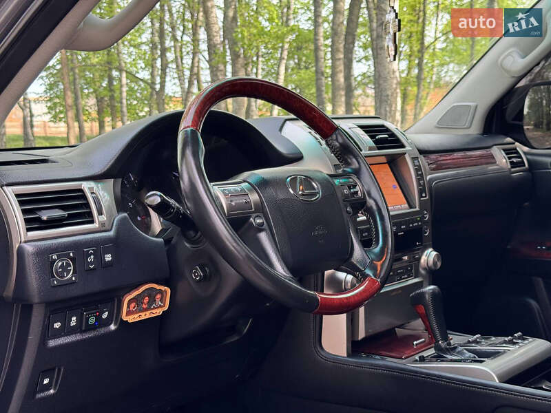 Внедорожник / Кроссовер Lexus GX 2011 в Ахтырке