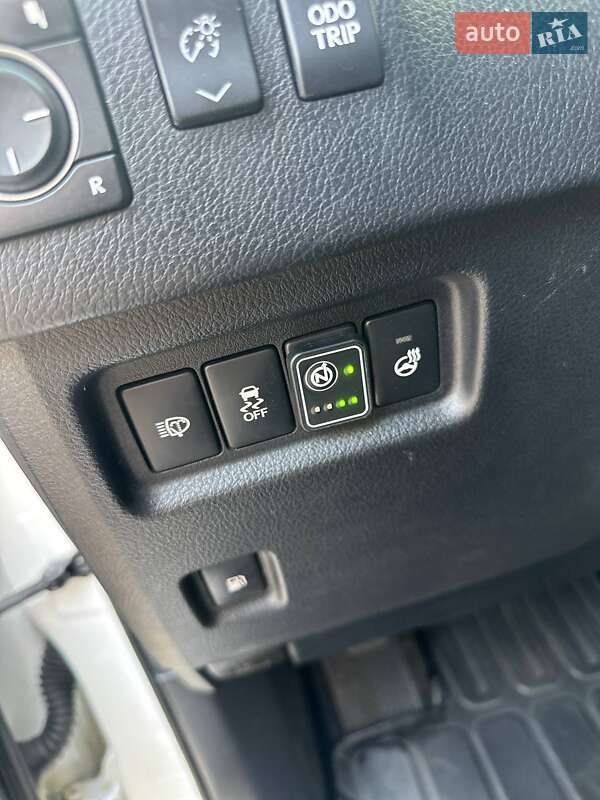 Внедорожник / Кроссовер Lexus GX 2010 в Ровно фото 12 Внедорожник / Кроссовер Lexus GX 2010 в Ровно