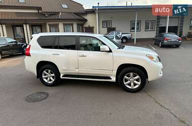 Позашляховик / Кросовер Lexus GX 2010 в 